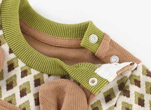 くま柄長袖ロンパース男の子用春秋新作ベビー服