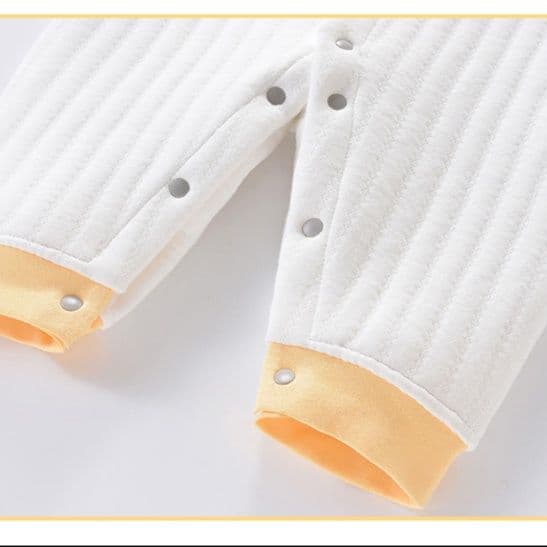 ロンパース くまさんワンポイント刺繍長袖ロンパース