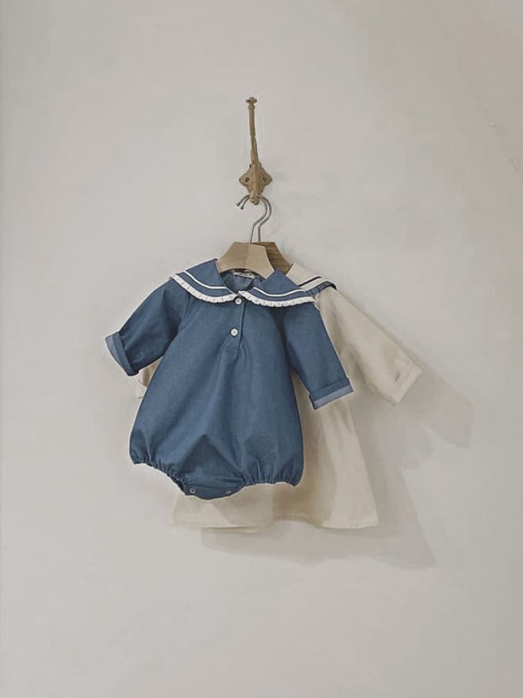 セーラー丸襟長袖ロンパース 綿素材