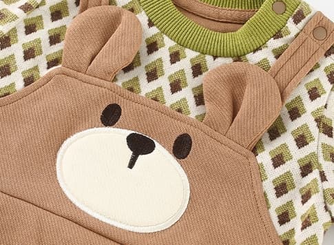 くま柄長袖ロンパース男の子用春秋新作ベビー服