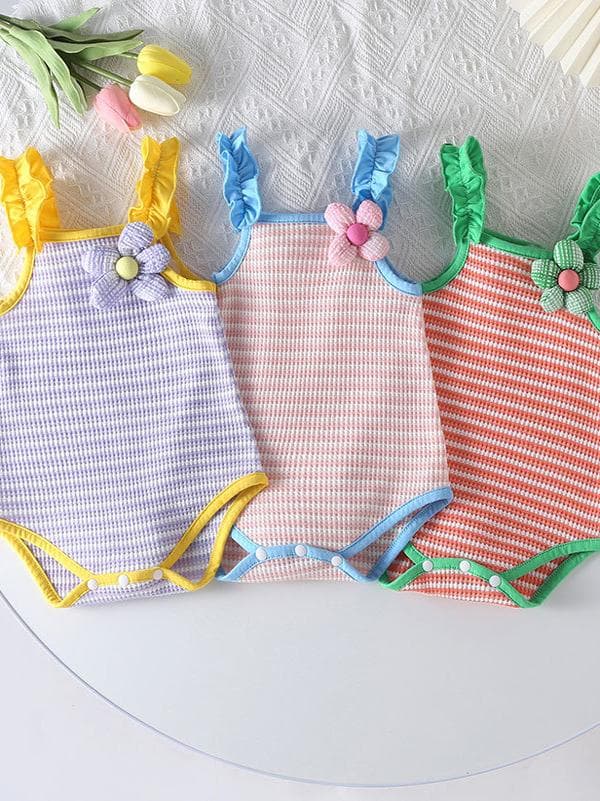さくらんぼ模様のふんわりロンパース