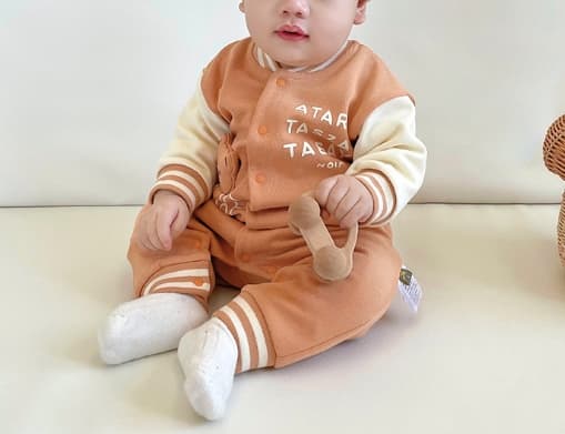 長袖ロンパース可愛いくま柄ベビー服