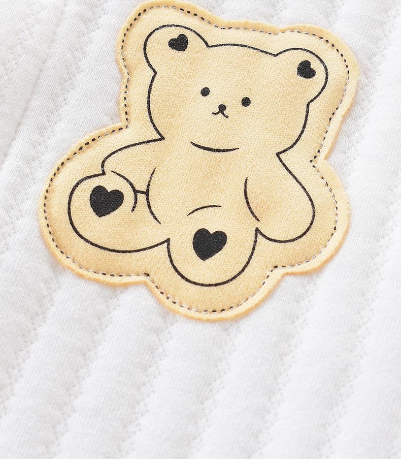 ロンパース くまさんワンポイント刺繍長袖ロンパース