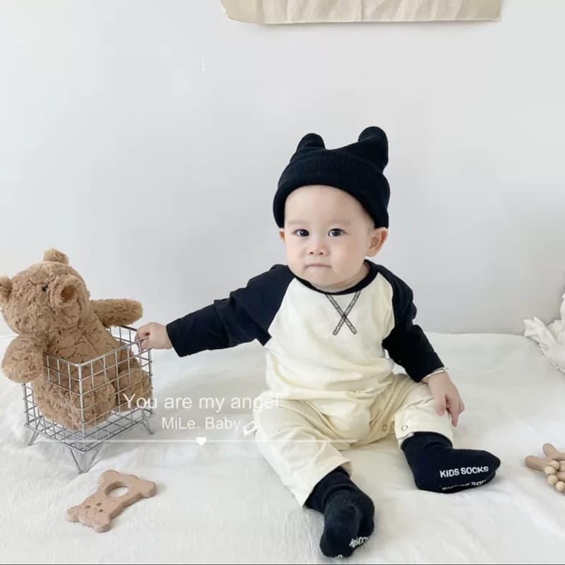 春秋長袖ロンパース 韓国風ベビー服