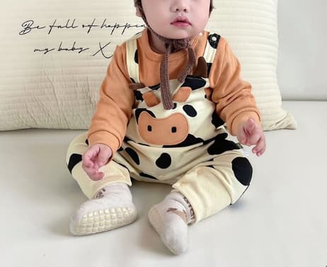 牛柄長袖ロンパース可愛いベビー服