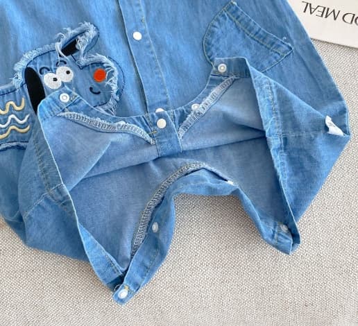可愛い犬刺繍 半袖デニムロンパース 男女兼用