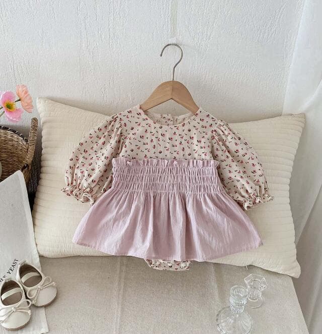 韓国風小花柄長袖ロンパース女の子用ベビー服